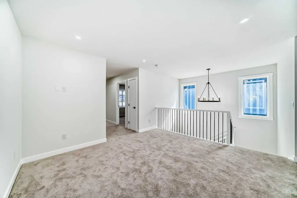 117 Baysprings Gardens SW Airdrie AB T4B 5C6