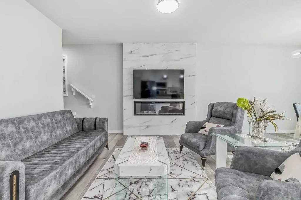 612 Seton Circle SE Calgary AB T3M 3G8