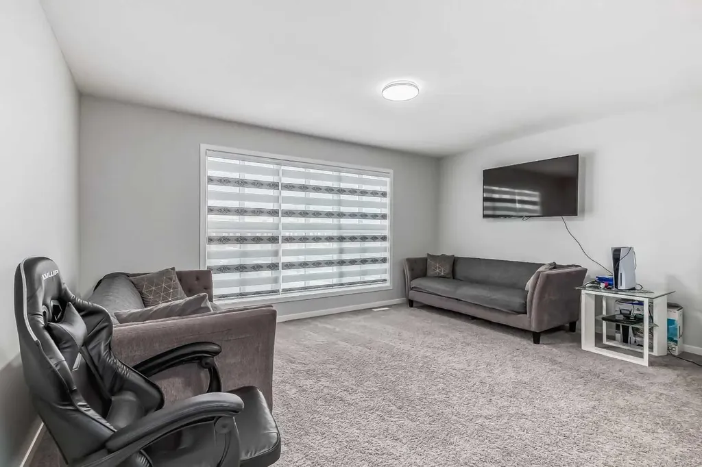 612 Seton Circle SE Calgary AB T3M 3G8