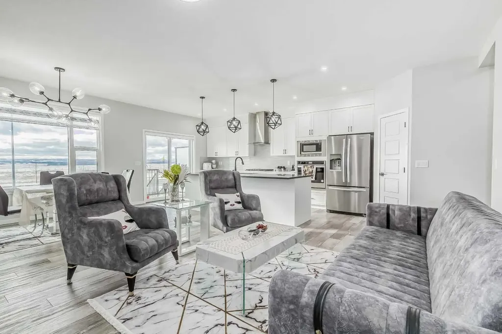 612 Seton Circle SE Calgary AB T3M 3G8
