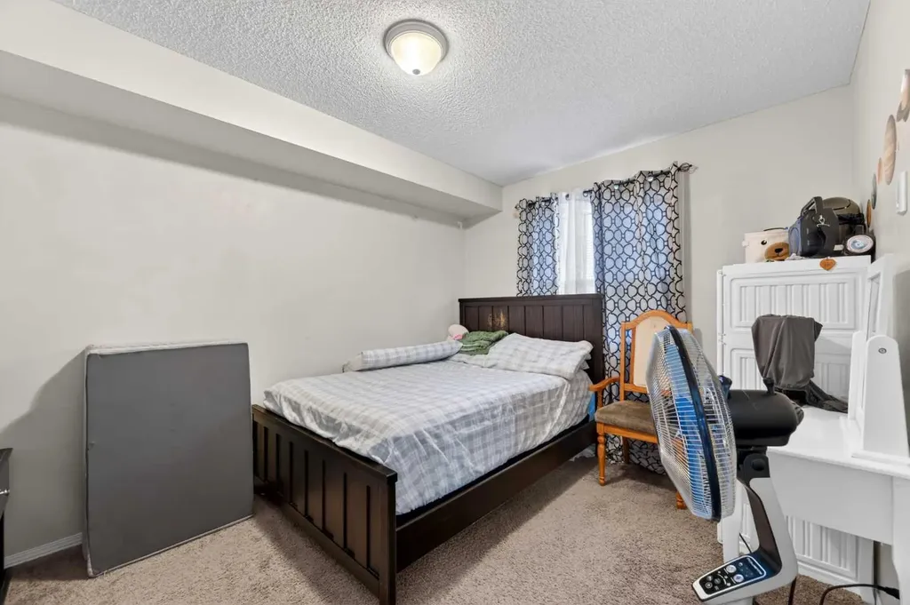 8 Bridlecrest Drive SW Calgary AB T2Y0H7