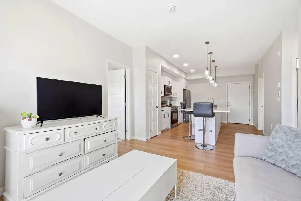 550 Belmont Street SW Calgary AB T2X5Y9
