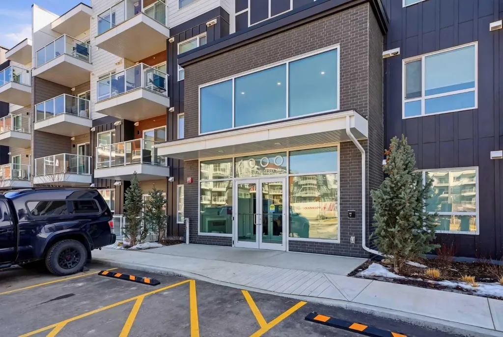 550 Belmont Street SW Calgary AB T2X5Y9
