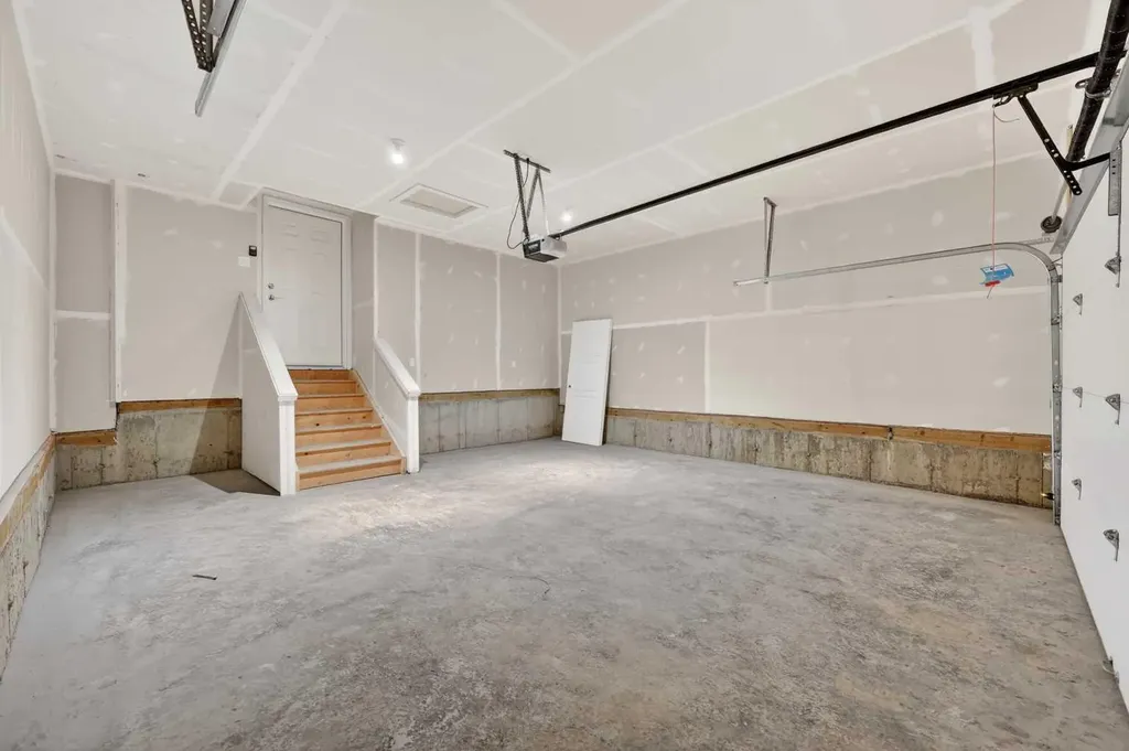 1149 Iron Ridge Avenue Crossfield AB T0M 0S0