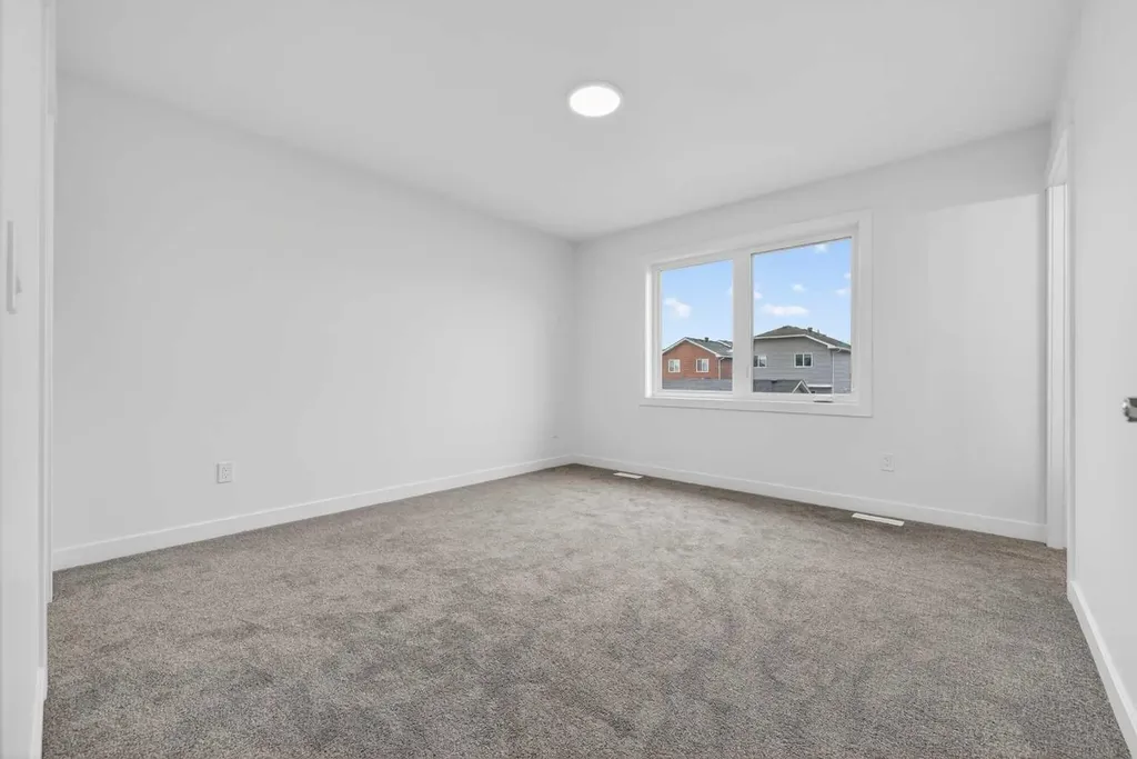1149 Iron Ridge Avenue Crossfield AB T0M 0S0