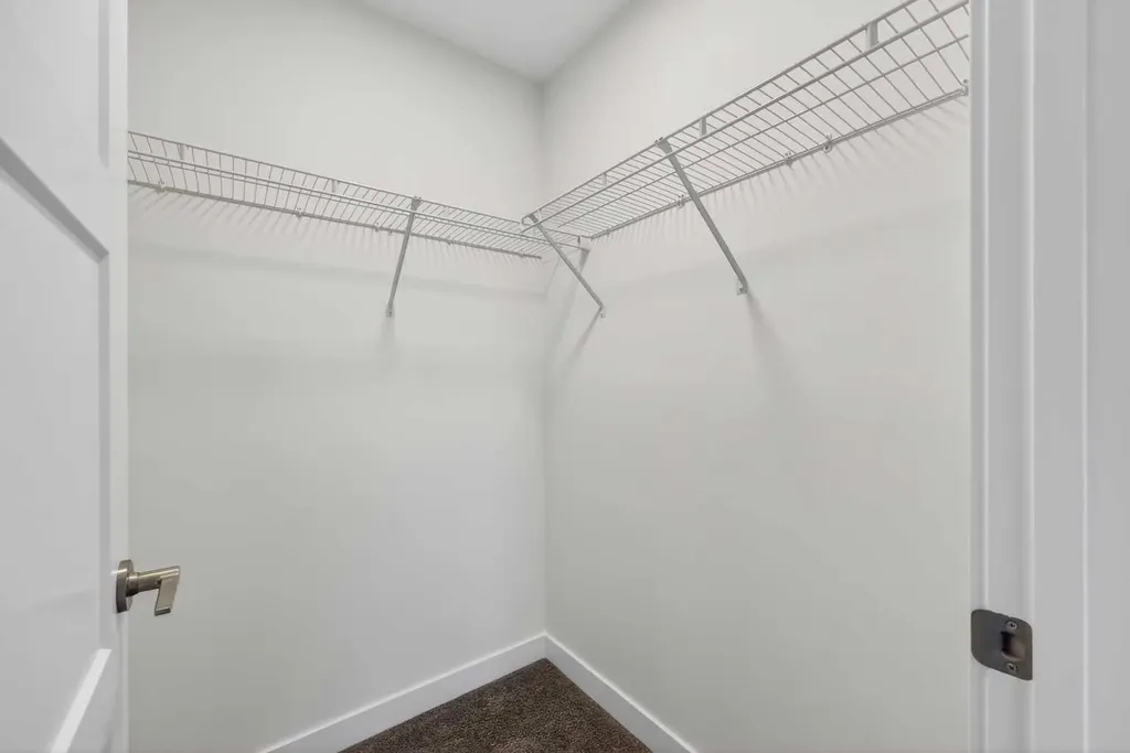 1149 Iron Ridge Avenue Crossfield AB T0M 0S0