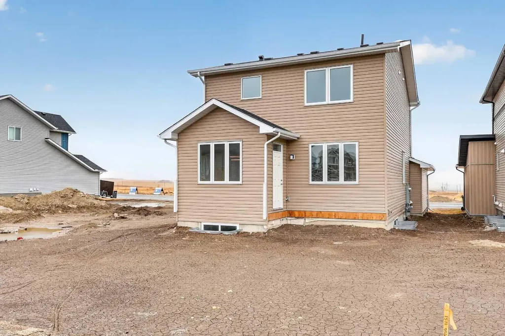 1149 Iron Ridge Avenue Crossfield AB T0M 0S0