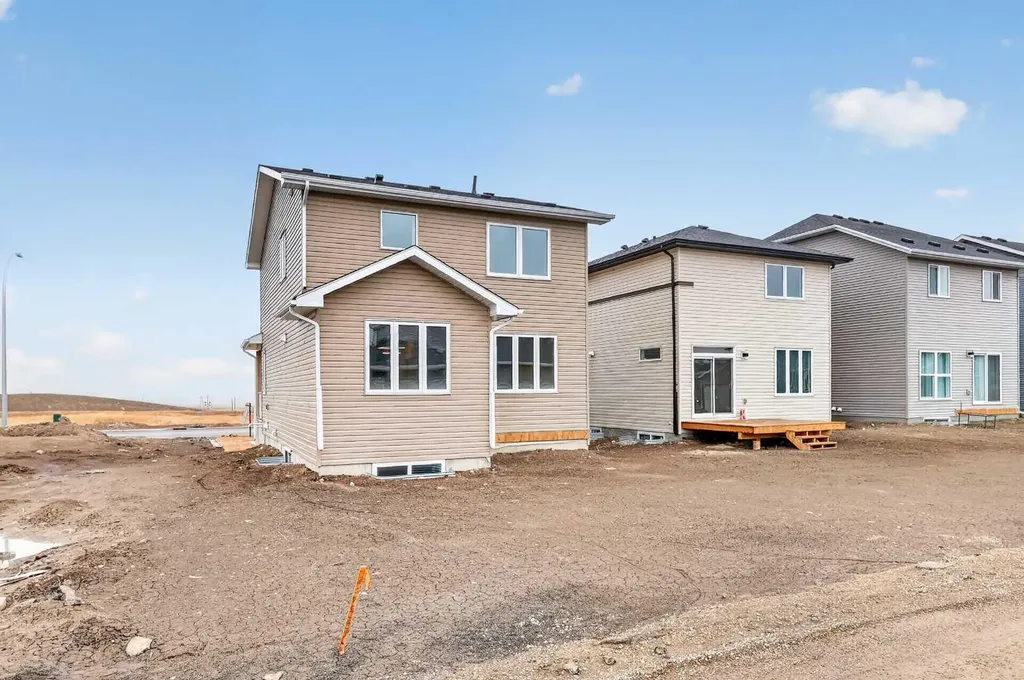 1149 Iron Ridge Avenue Crossfield AB T0M 0S0