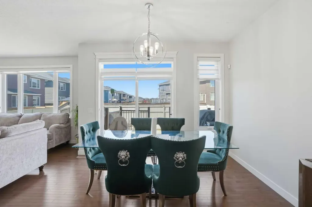 338 Red Sky Terrace NE Calgary AB T3N 1N1