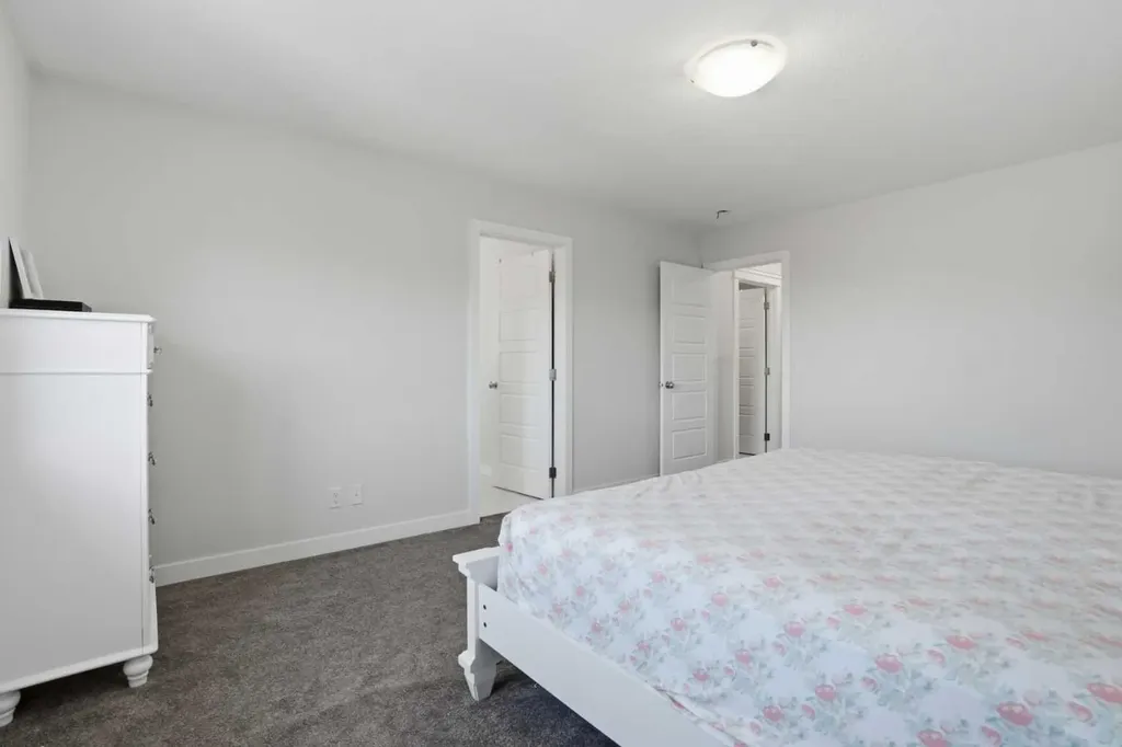 338 Red Sky Terrace NE Calgary AB T3N 1N1