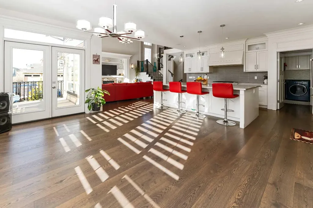 129 Kinniburgh Gardens Chestermere AB T1X0R7