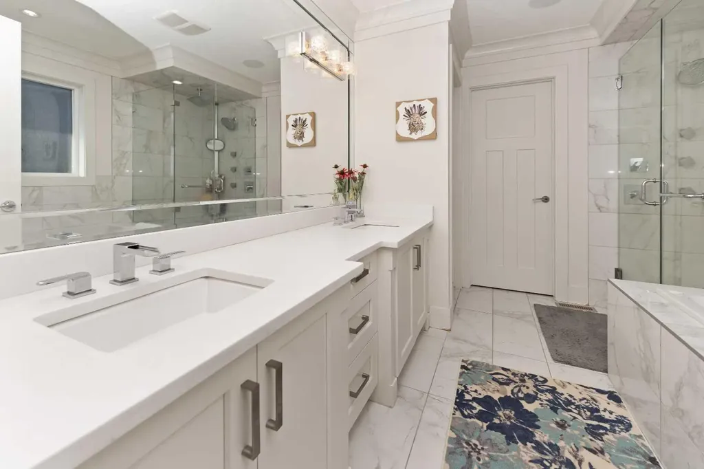 129 Kinniburgh Gardens Chestermere AB T1X0R7