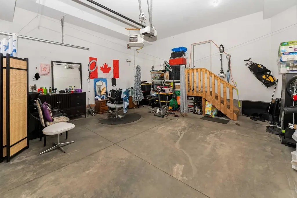 129 Kinniburgh Gardens Chestermere AB T1X0R7