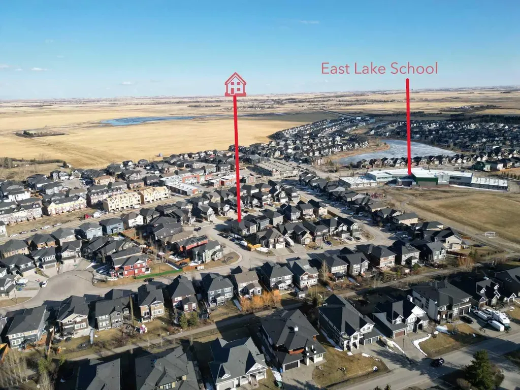 129 Kinniburgh Gardens Chestermere AB T1X0R7