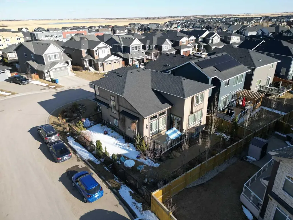 129 Kinniburgh Gardens Chestermere AB T1X0R7