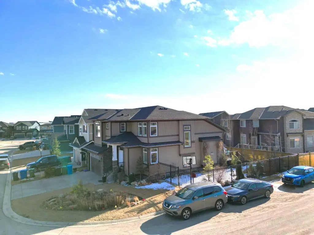 129 Kinniburgh Gardens Chestermere AB T1X0R7