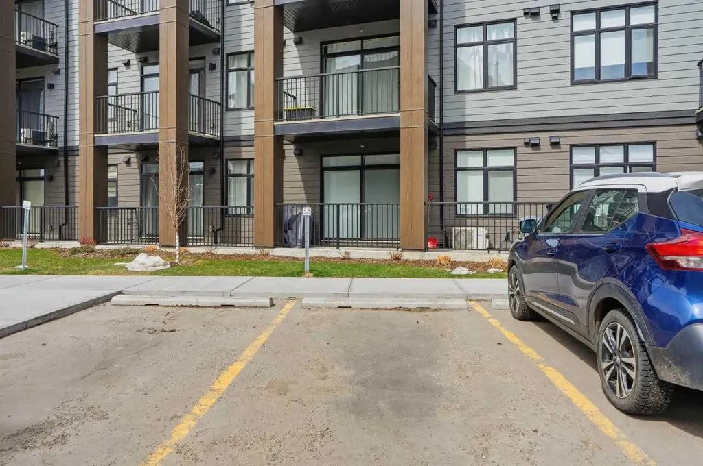 200 Seton Circle SE Calgary AB T3M 3N8