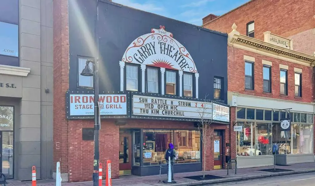 1408 17 Street SE Calgary AB T2G 5S8