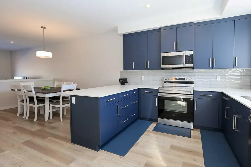25 Lake Street Rural Red Deer County AB T4E 3C9