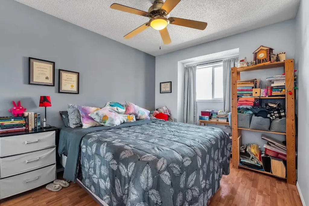 53 Shawfield Road SW Calgary AB T2Y 1Y7