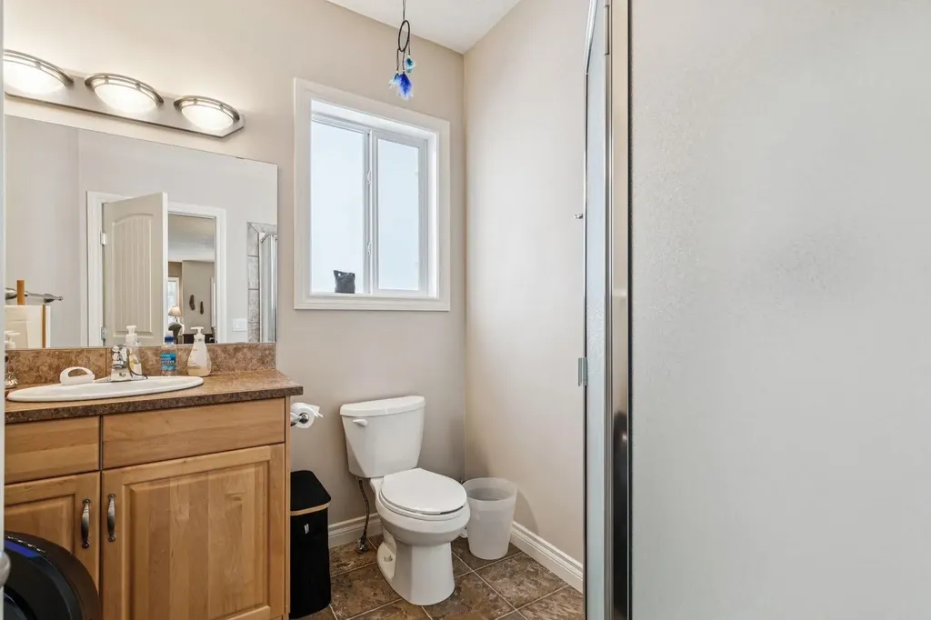 937 Cimarron Park Close Okotoks AB T1S2E6