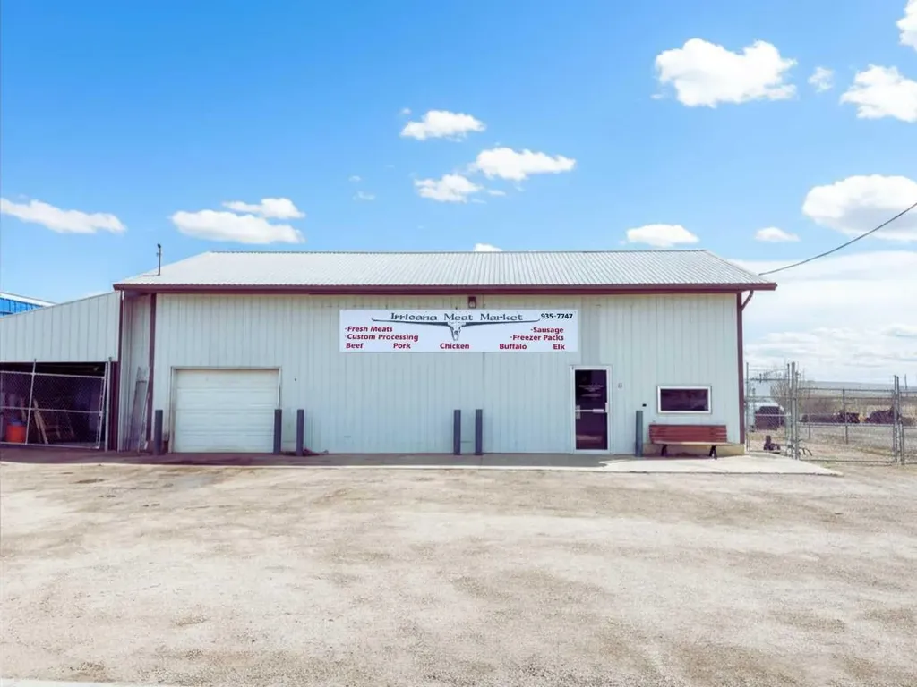 300 1 Avenue Irricana AB T0M1B0