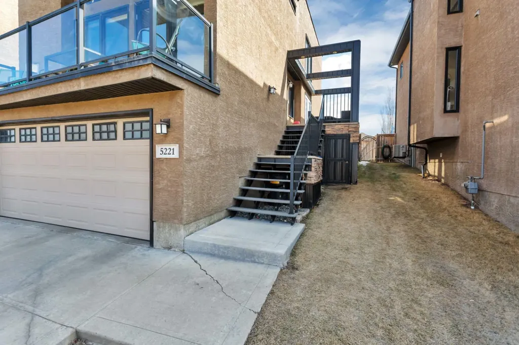 5221 Westridge Drive Blackfalds AB T0M 0J0