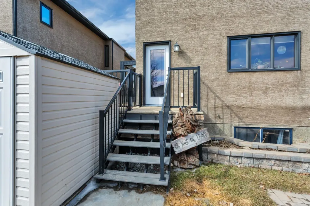 5221 Westridge Drive Blackfalds AB T0M 0J0