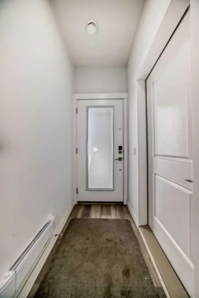 95 Skyview Close NE Calgary AB T3N 1X2