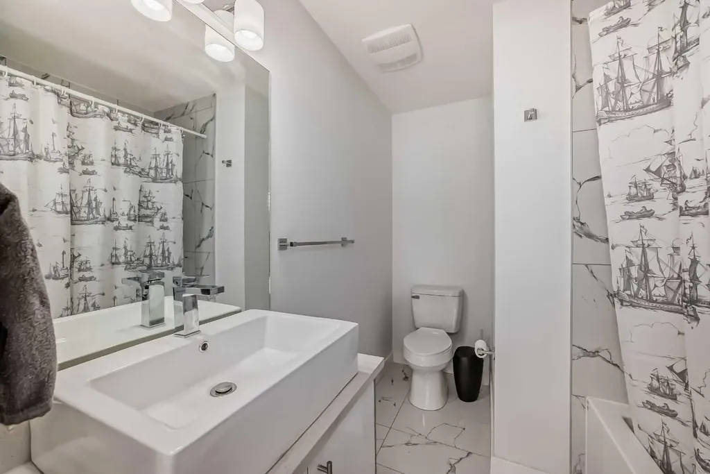 95 Skyview Close NE Calgary AB T3N 1X2