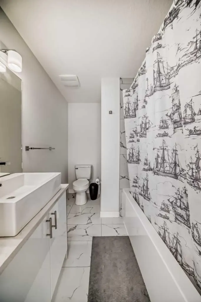 95 Skyview Close NE Calgary AB T3N 1X2