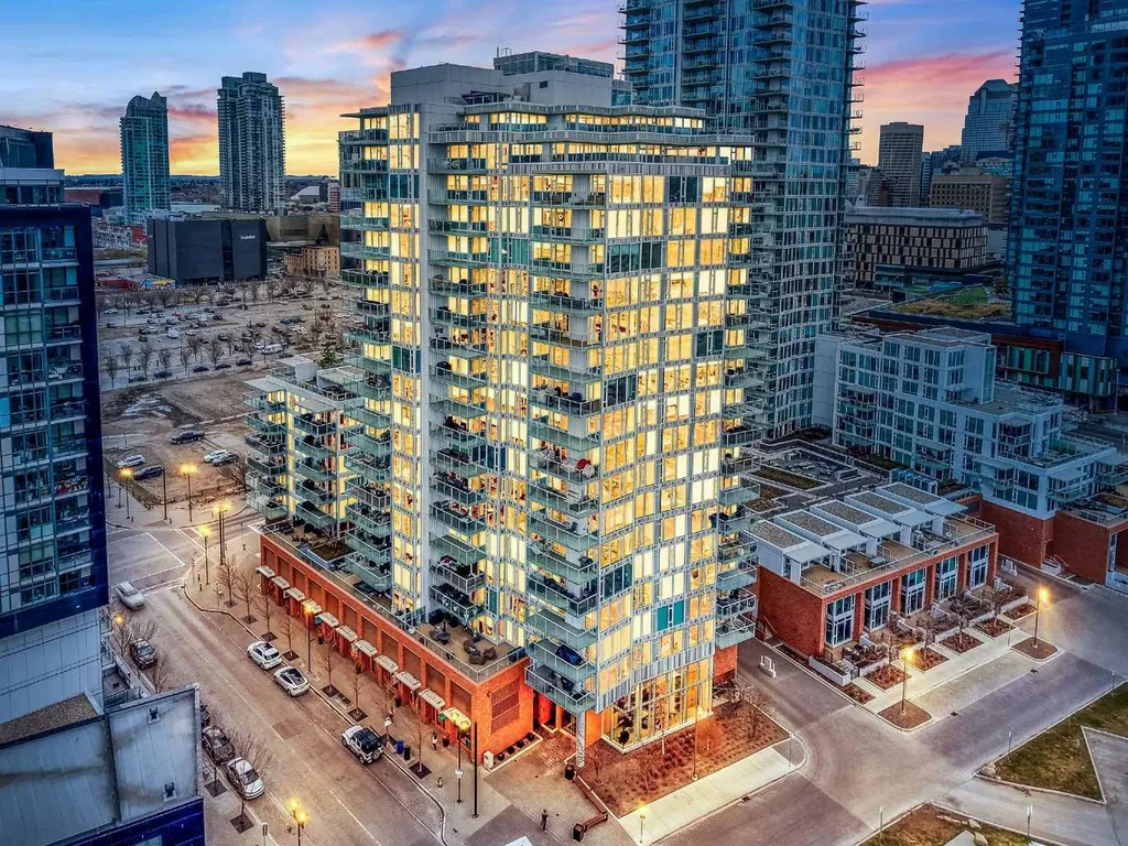 519 Riverfront Avenue SE Calgary AB T2G 1K6