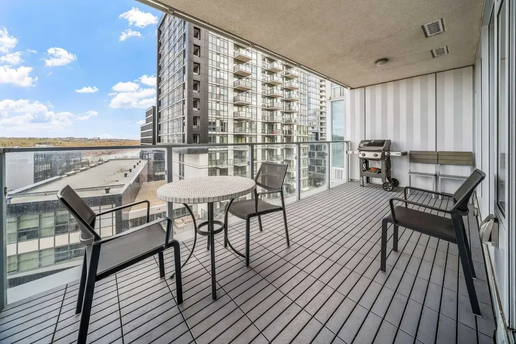 519 Riverfront Avenue SE Calgary AB T2G 1K6