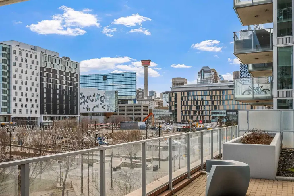 519 Riverfront Avenue SE Calgary AB T2G 1K6