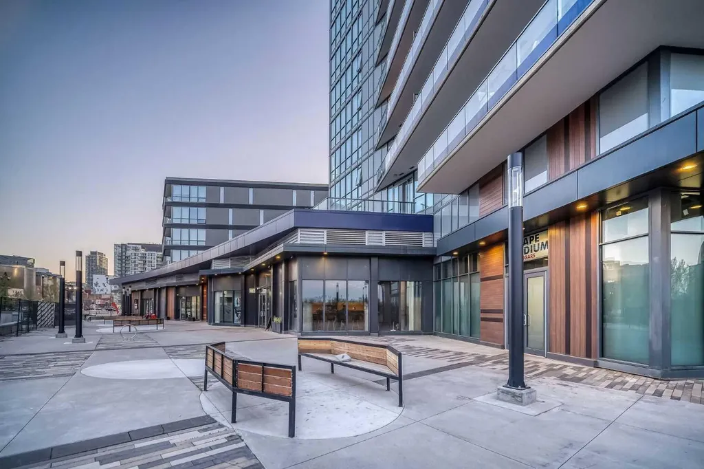 519 Riverfront Avenue SE Calgary AB T2G 1K6