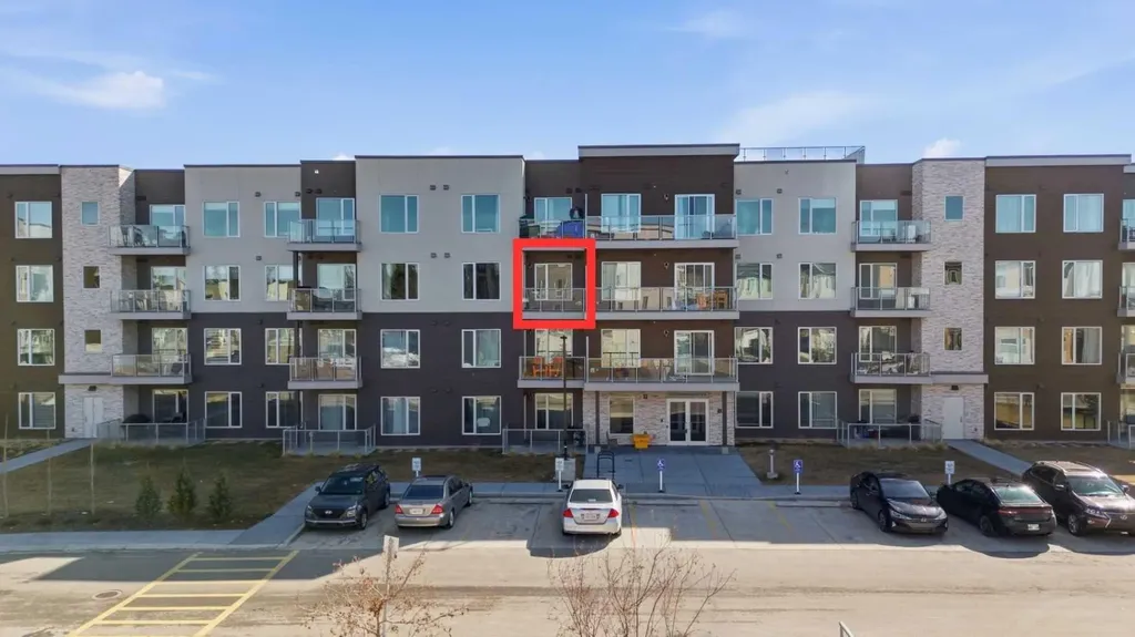 700 Shawnee Square SW Calgary AB T2Y 0Z6