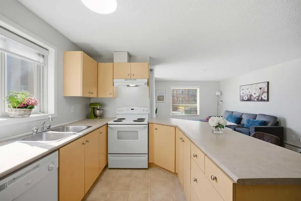 60 Panatella Street NW Calgary AB T3K 0M4