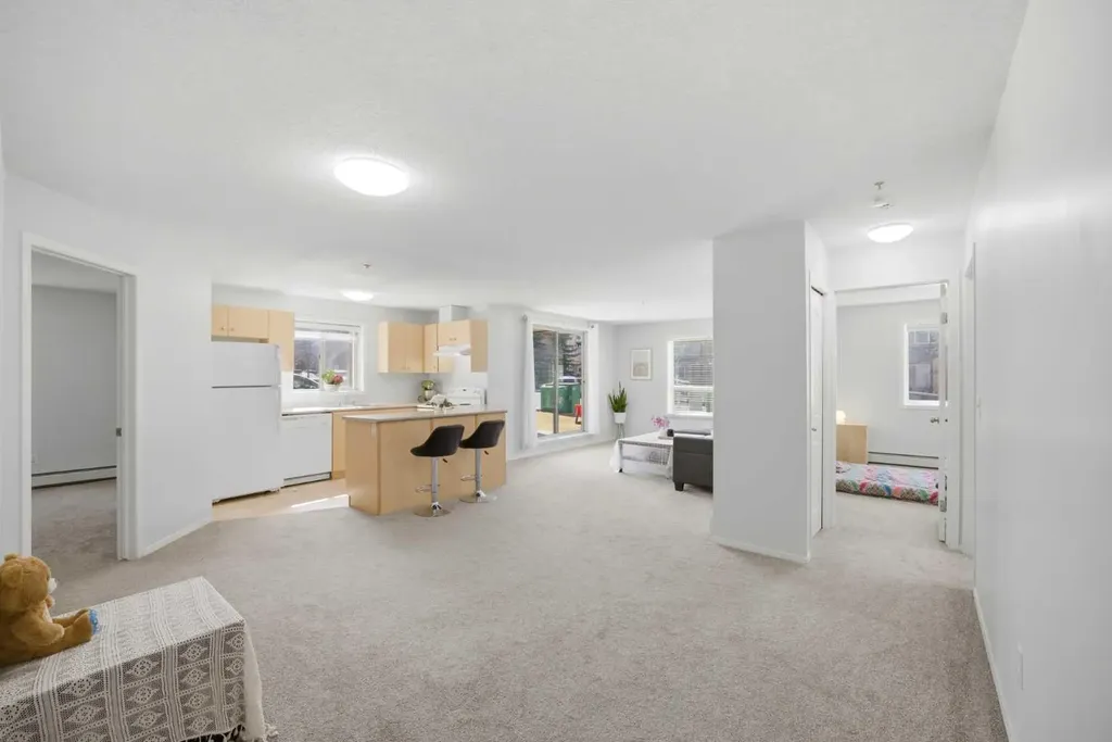 60 Panatella Street NW Calgary AB T3K 0M4