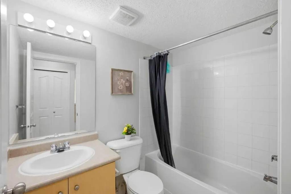 60 Panatella Street NW Calgary AB T3K 0M4
