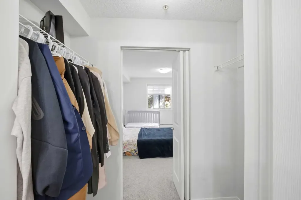 60 Panatella Street NW Calgary AB T3K 0M4