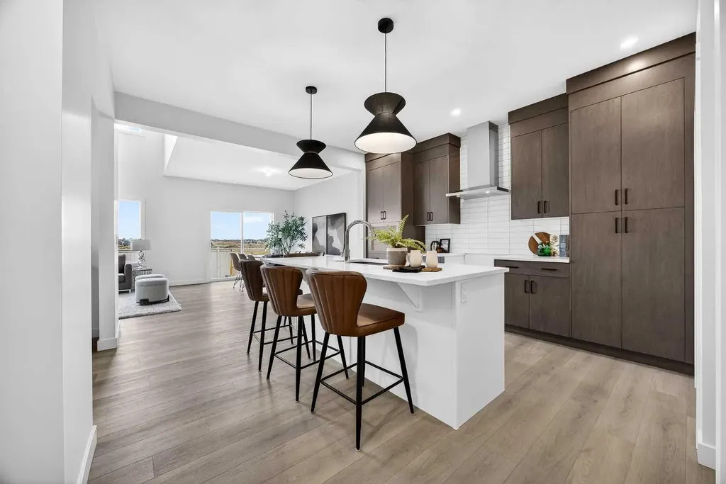 214 Bayview Park SW Airdrie AB T4B 4G2