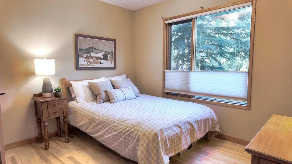 226 Lady Macdonald Drive Canmore AB T1W1H3