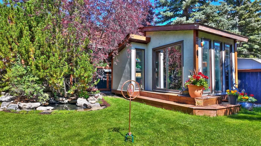 226 Lady Macdonald Drive Canmore AB T1W1H3