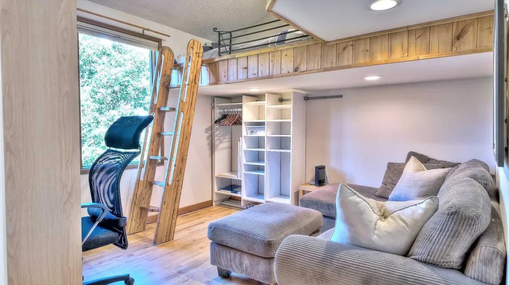 226 Lady Macdonald Drive Canmore AB T1W1H3