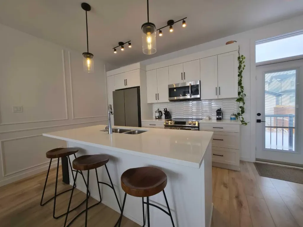 633 Blackwolf Boulevard N Lethbridge AB T1H7H7