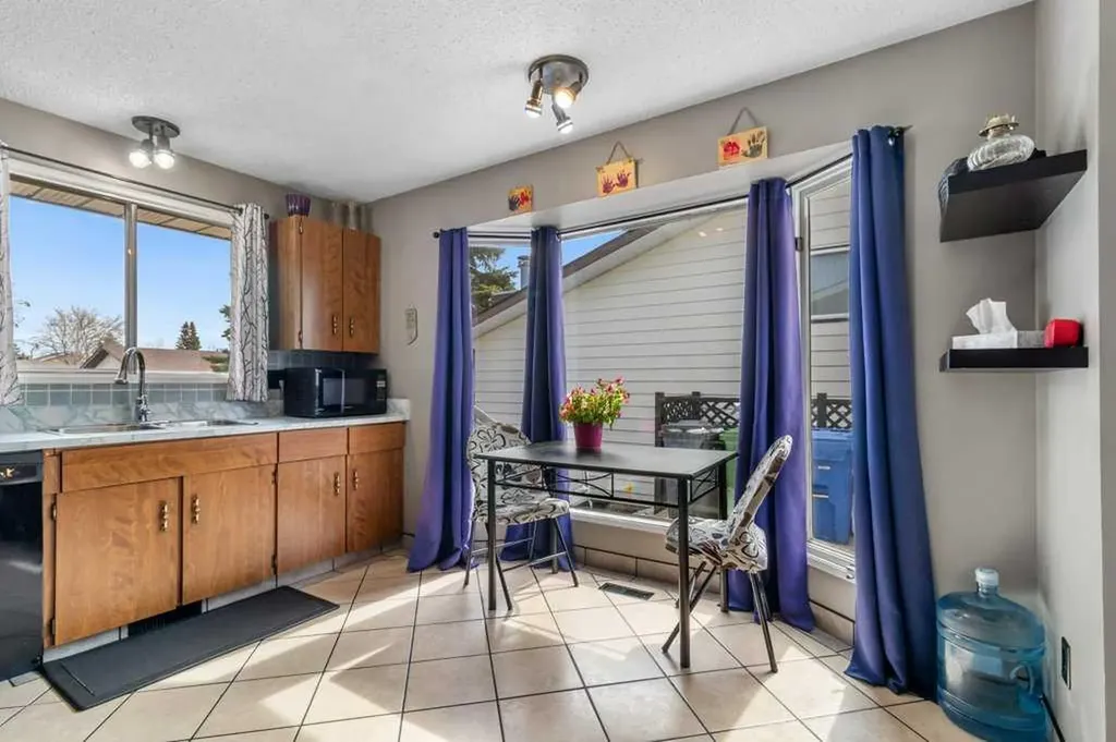 10 Chappel Drive Red Deer AB T4P 2R8