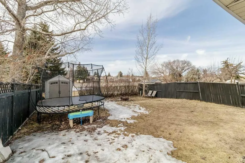 10 Chappel Drive Red Deer AB T4P 2R8