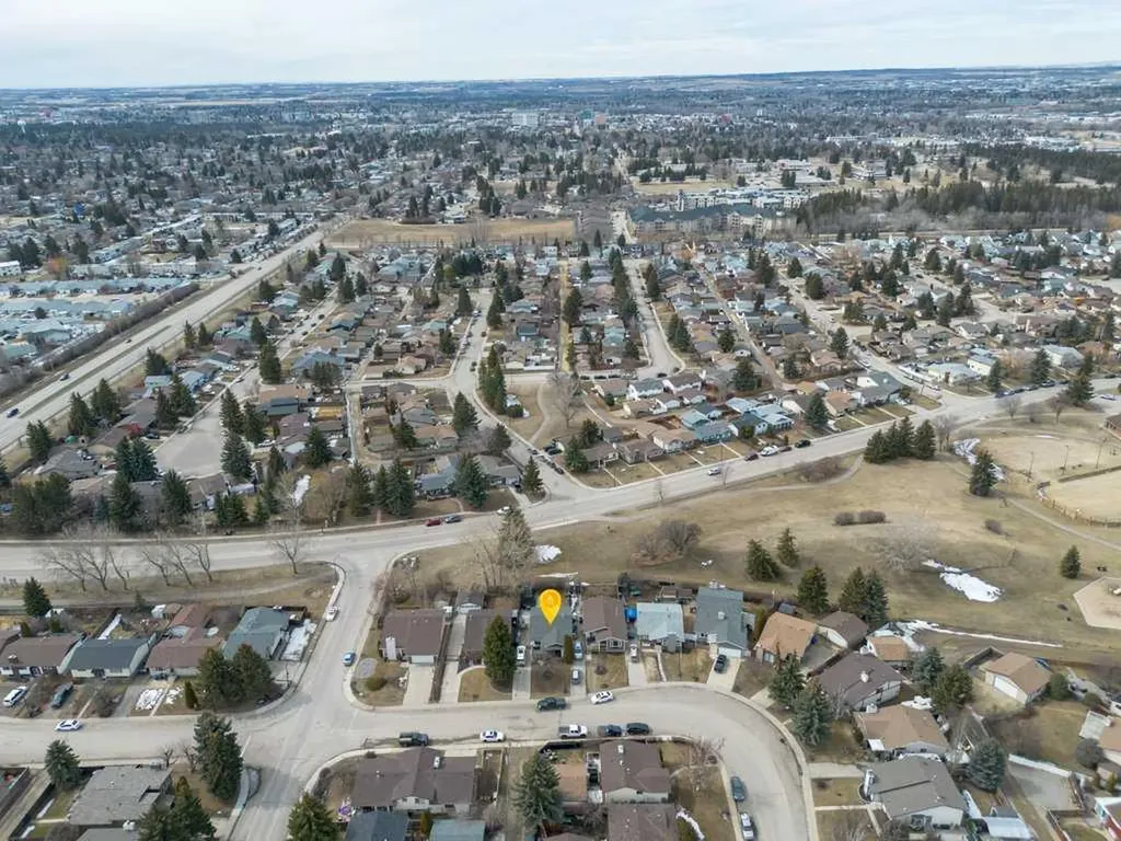 10 Chappel Drive Red Deer AB T4P 2R8