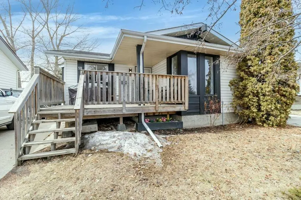 10 Chappel Drive Red Deer AB T4P 2R8