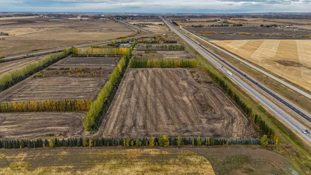 34129 Highway 2a Highway Bowden AB T0M0J0